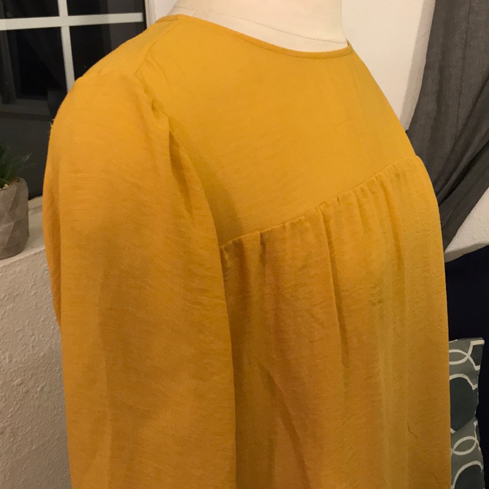Dress - Picture 3 of 5